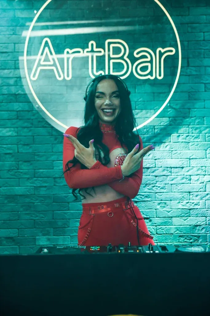 Art Bar